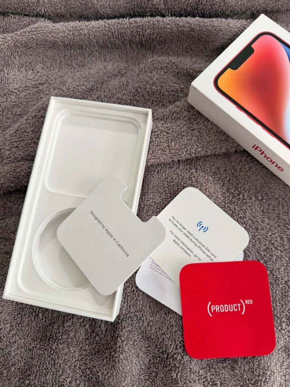 Apple iPhone 14 (Red) BOX
